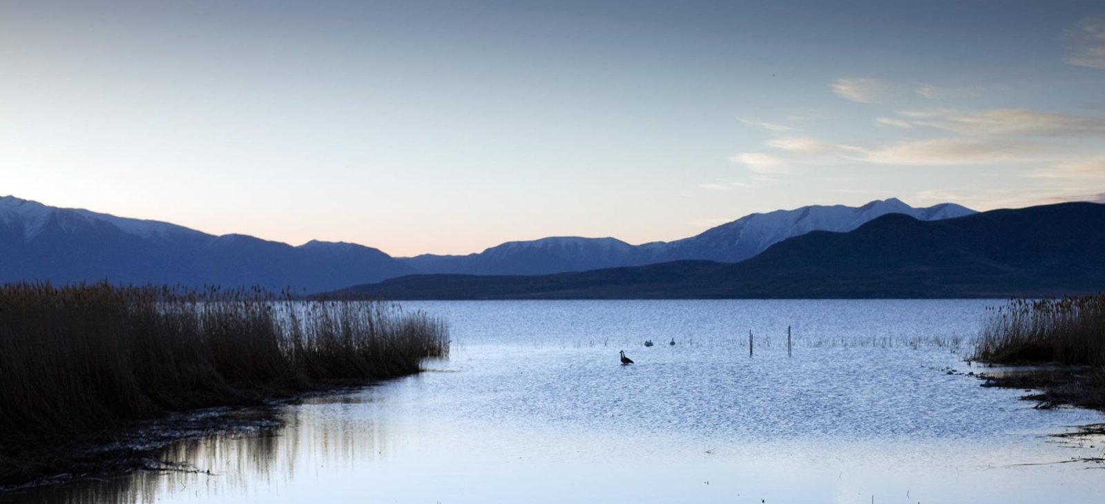 Utah Lake and the mountains from the west shore near Mosida
